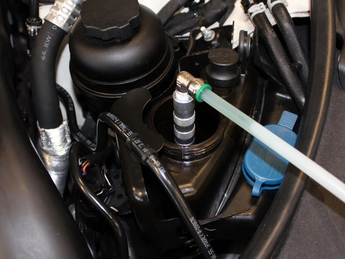 MERCEDES BENZ Strumento ABC FLUSH utensile per il lavaggio risciacquare dell'olio idraulico