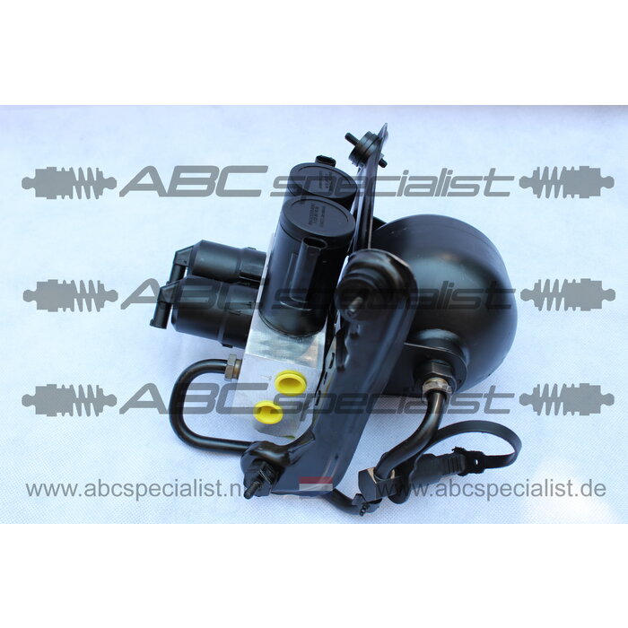 MERCEDES-BENZ Mercedes Classe SL R230 ABC blocco valvola & accumulatore di pressione completo anteriore A2203200358 A2203280031