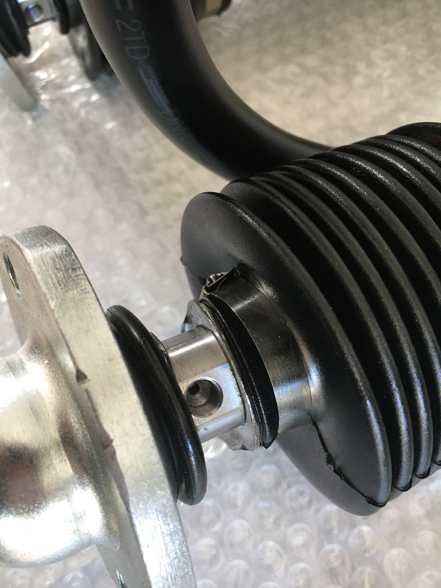 MERCEDES BENZ W126 HPF2 strut shock absorber 560 SEL SEC Rear Left (N/S)