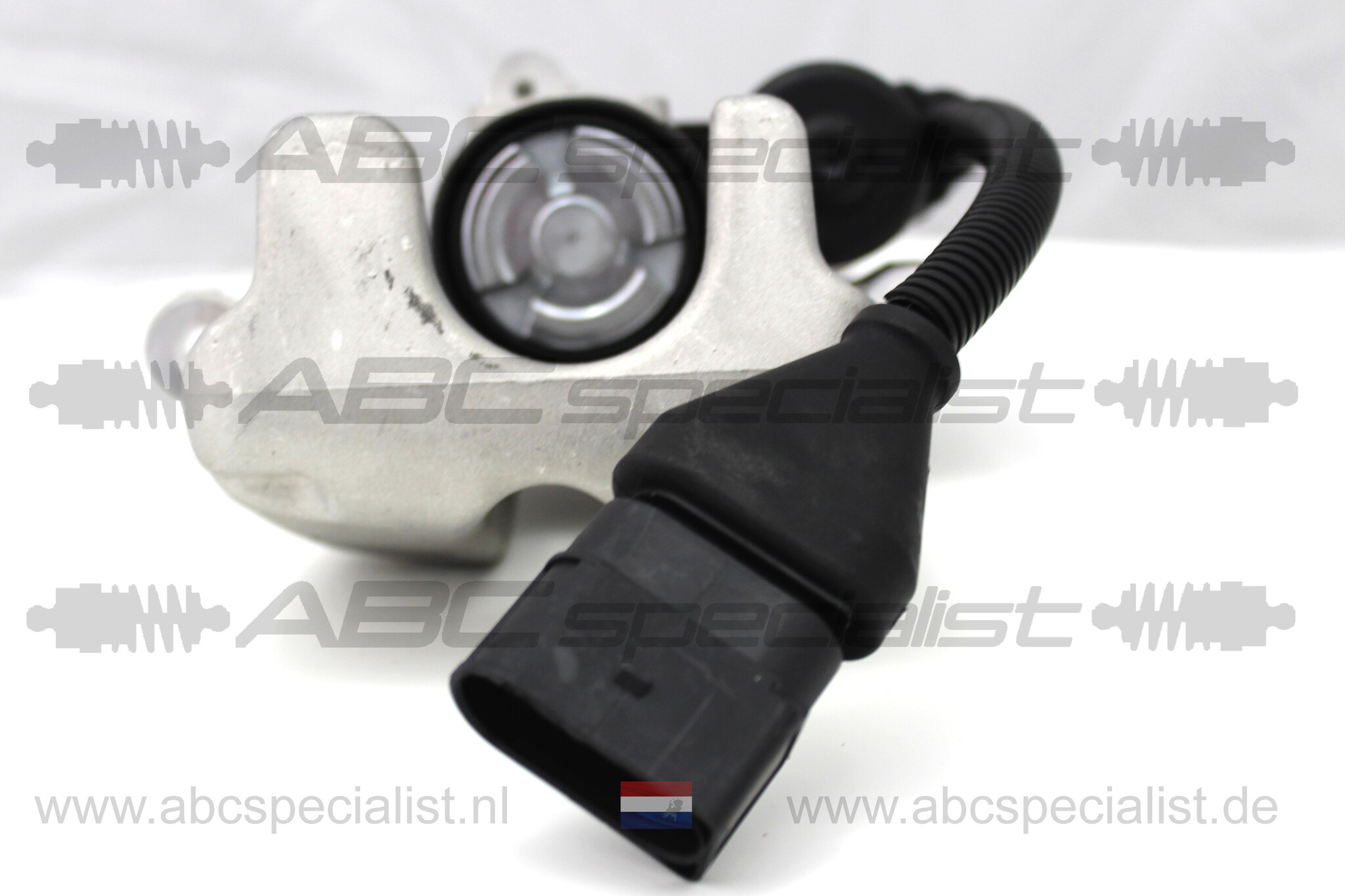 AUDI Audi A8 4E Bremssattel hinten links mit elektronischer Feststellbremse 4e0615403B