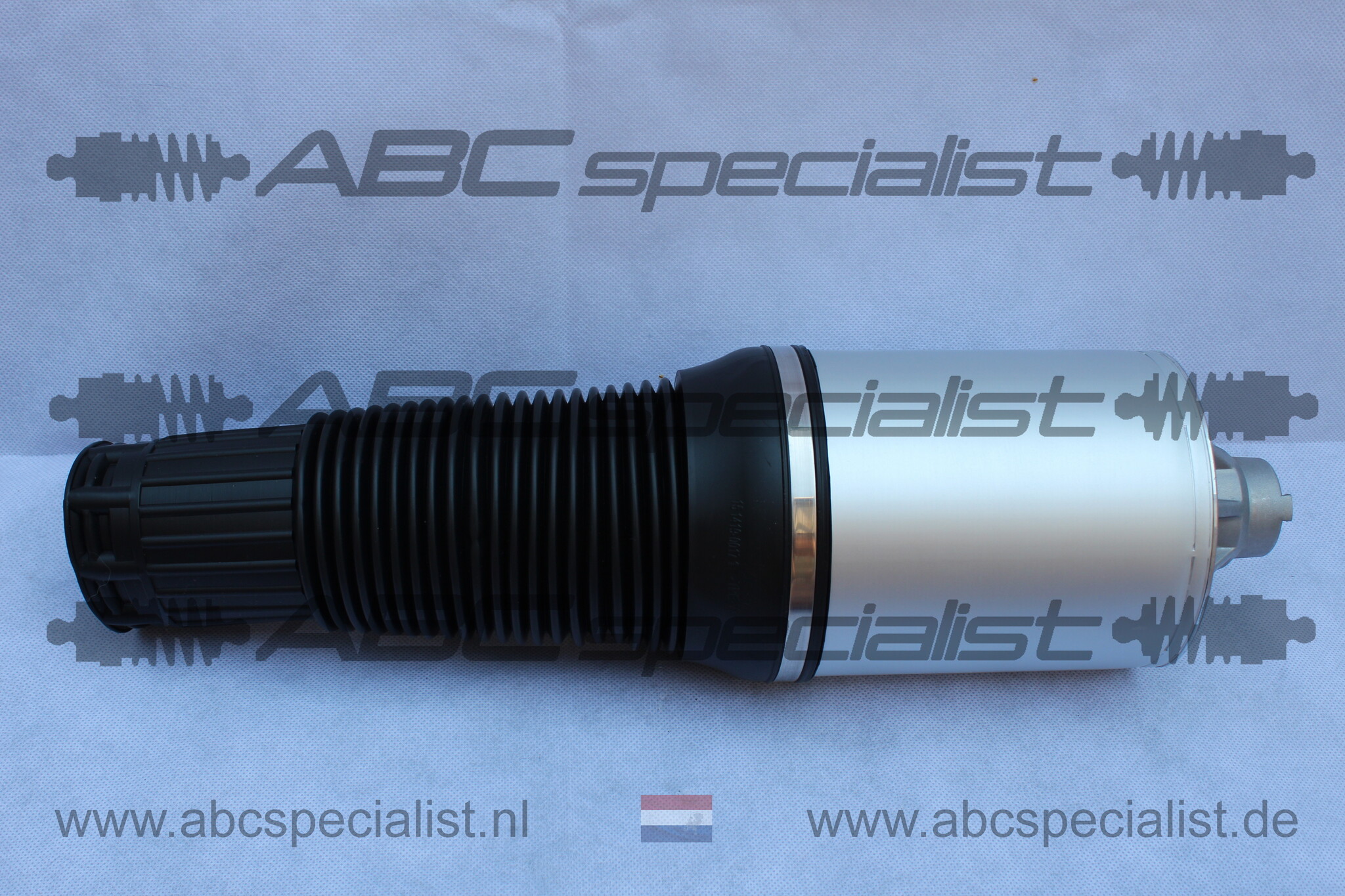 AUDI Audi A8 D3 4E Luftbalg vorne links Luftfederung 4E0616039 4E0616039AF