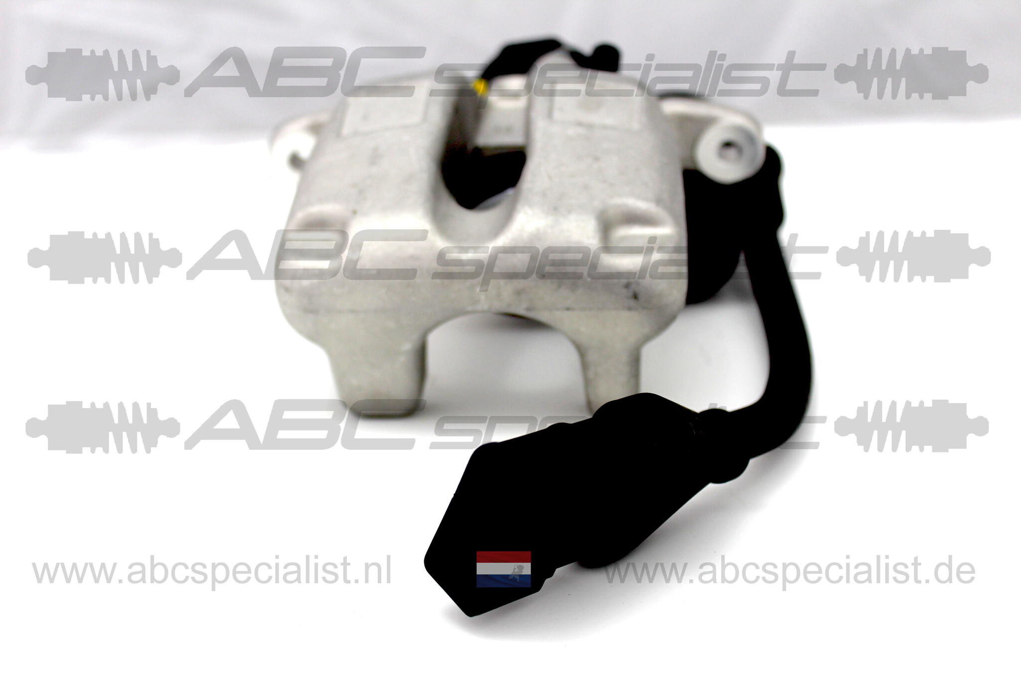 AUDI Audi A8 4E Rechts achter remklauw met elektronische parkeerrem 4e0615404B