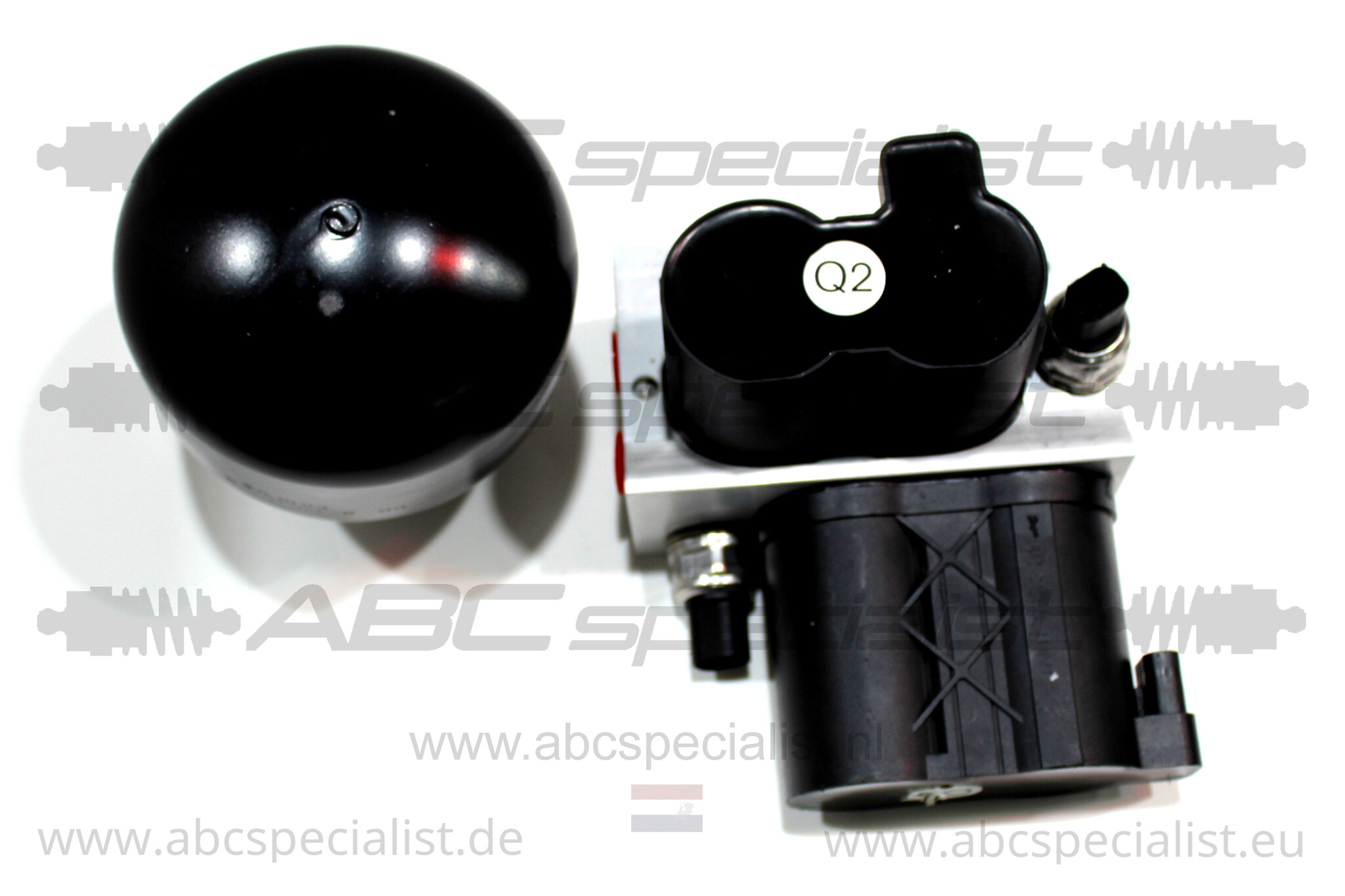 MERCEDES BENZ C217 W222 R231 ABC Valve block A2213200258 A2213200958 Rear complete assembly