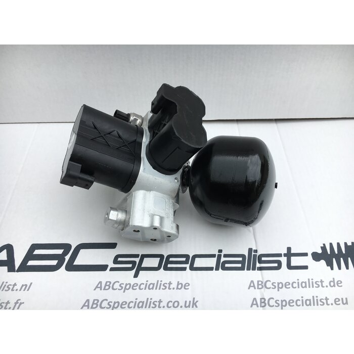 MERCEDES BENZ CL-Class C216 ABC Valve block A2213200258 A2213200958 Front complete assembly