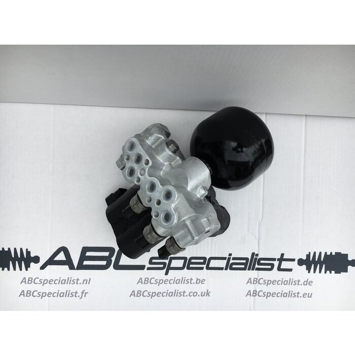 MERCEDES BENZ CL-Class C216 ABC Valve block A2213200258 A2213200958 Front complete assembly