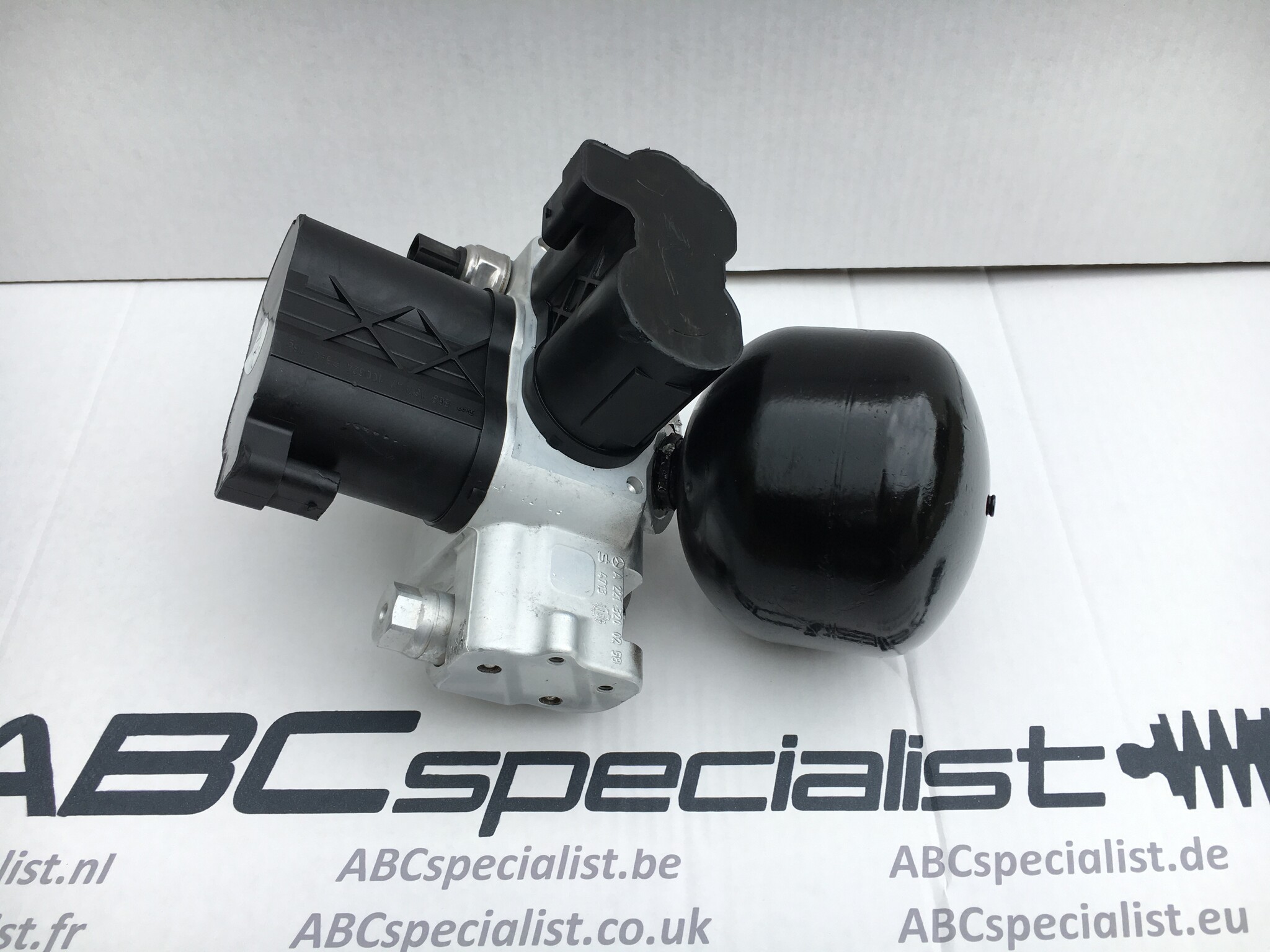 MERCEDES BENZ Classe SL R230 ABC Blocco Valvola A2213200258 A2213200958 Anteriore unità completa