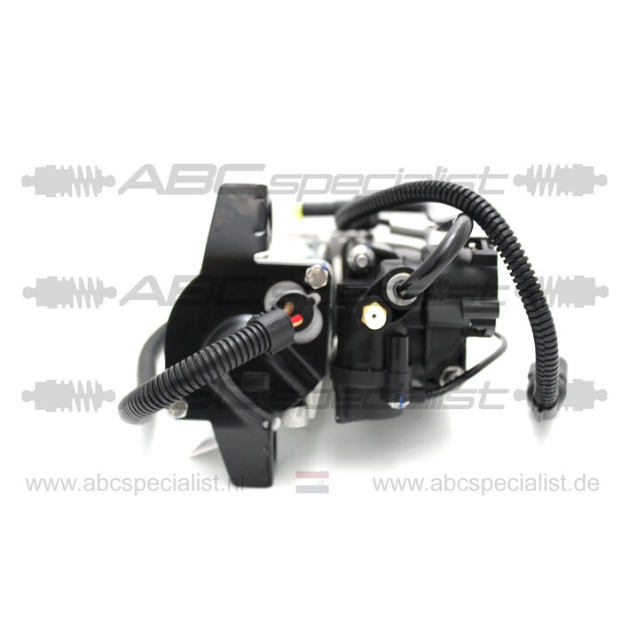 AUDI Audi A8 D3 4E Airmatic Compressor (Normal) air suspension 4E0616007D 4E0616007