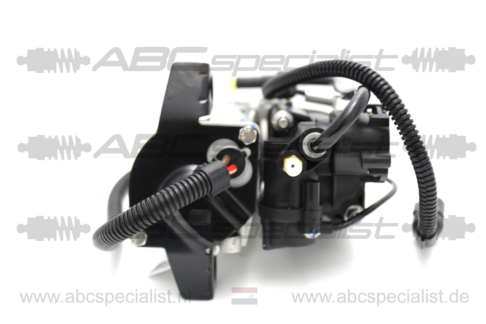 AUDI Audi A8 D3 4E Airmatic Kompressor (Normal) Luftfederung 4E0616007D 4E0616007