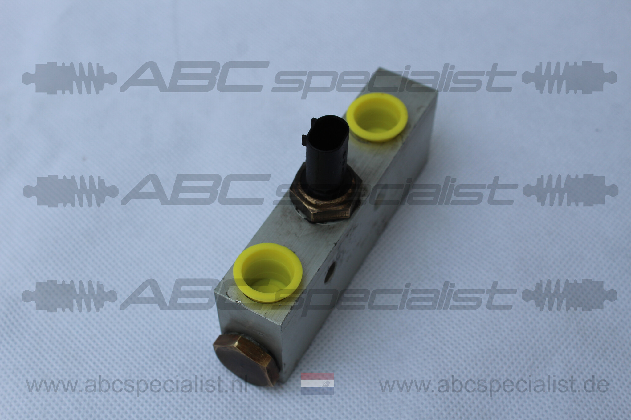 MERCEDES-BENZ Mercedes ABC valve distribution block C215 W220 R230 temperature sensor A2203200051 A2203200251