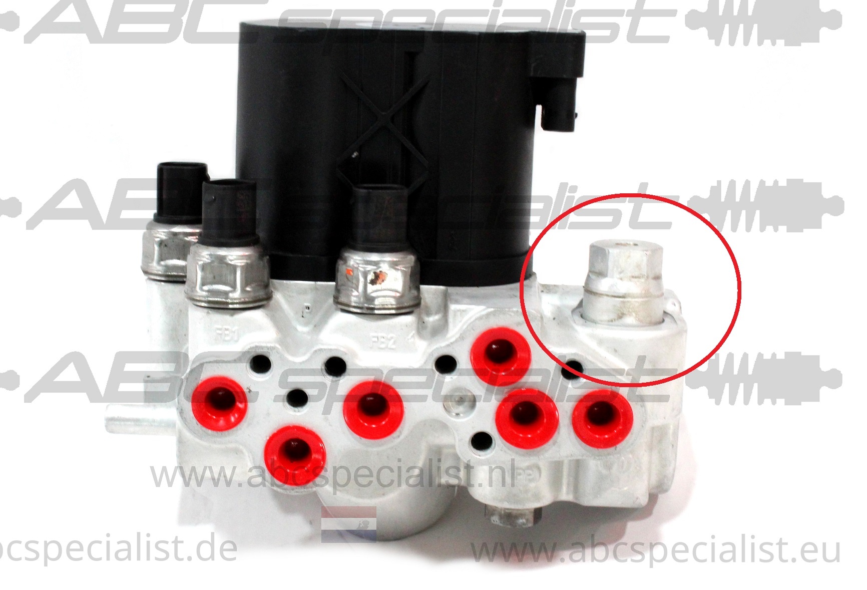 MERCEDES-BENZ Mercedes C216 C217 W221 W222 R230 R231 ABC Blocco Valvola Anteriore spare A2213200258 A2213200958