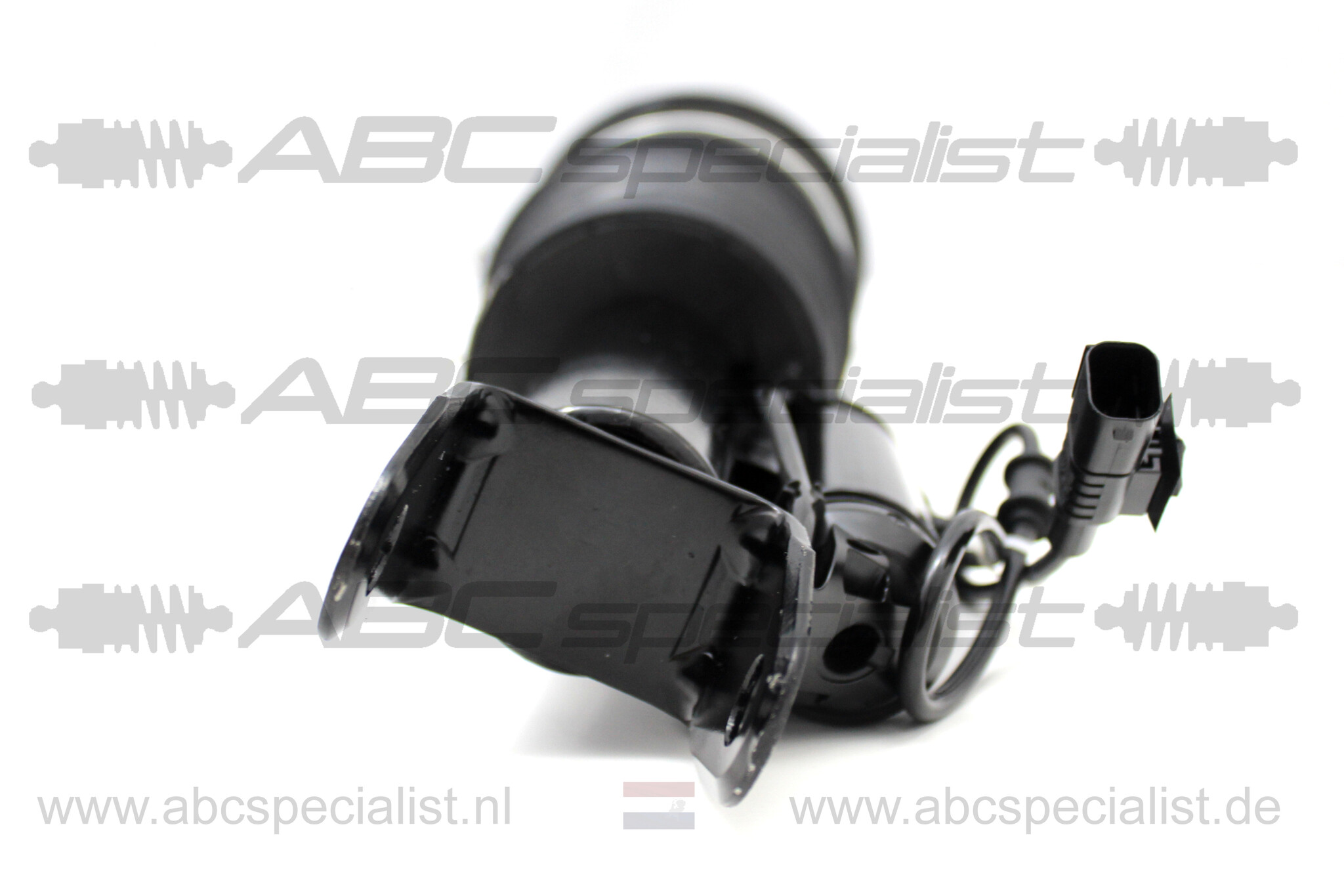 MERCEDES-BENZ Mercedes E Class W211 S211 Airmatic Shock Absorber Front Left (N/S) A2113205513 A211320551380