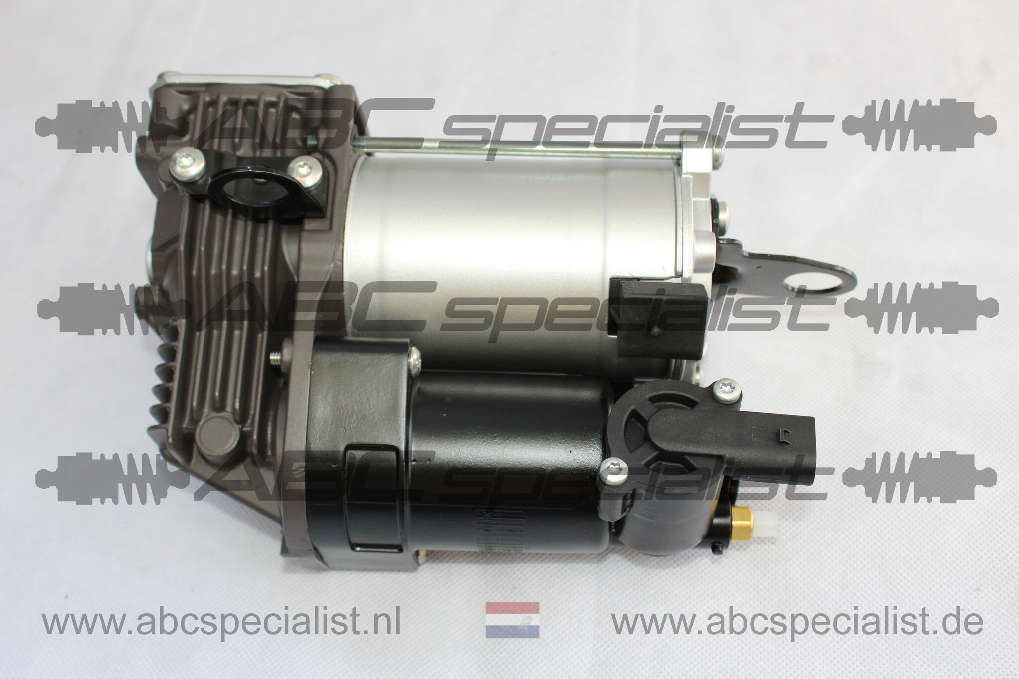 MERCEDES-BENZ Mercedes S-Klasse W221 Airmatic Compressor A2213200304 A221320030480