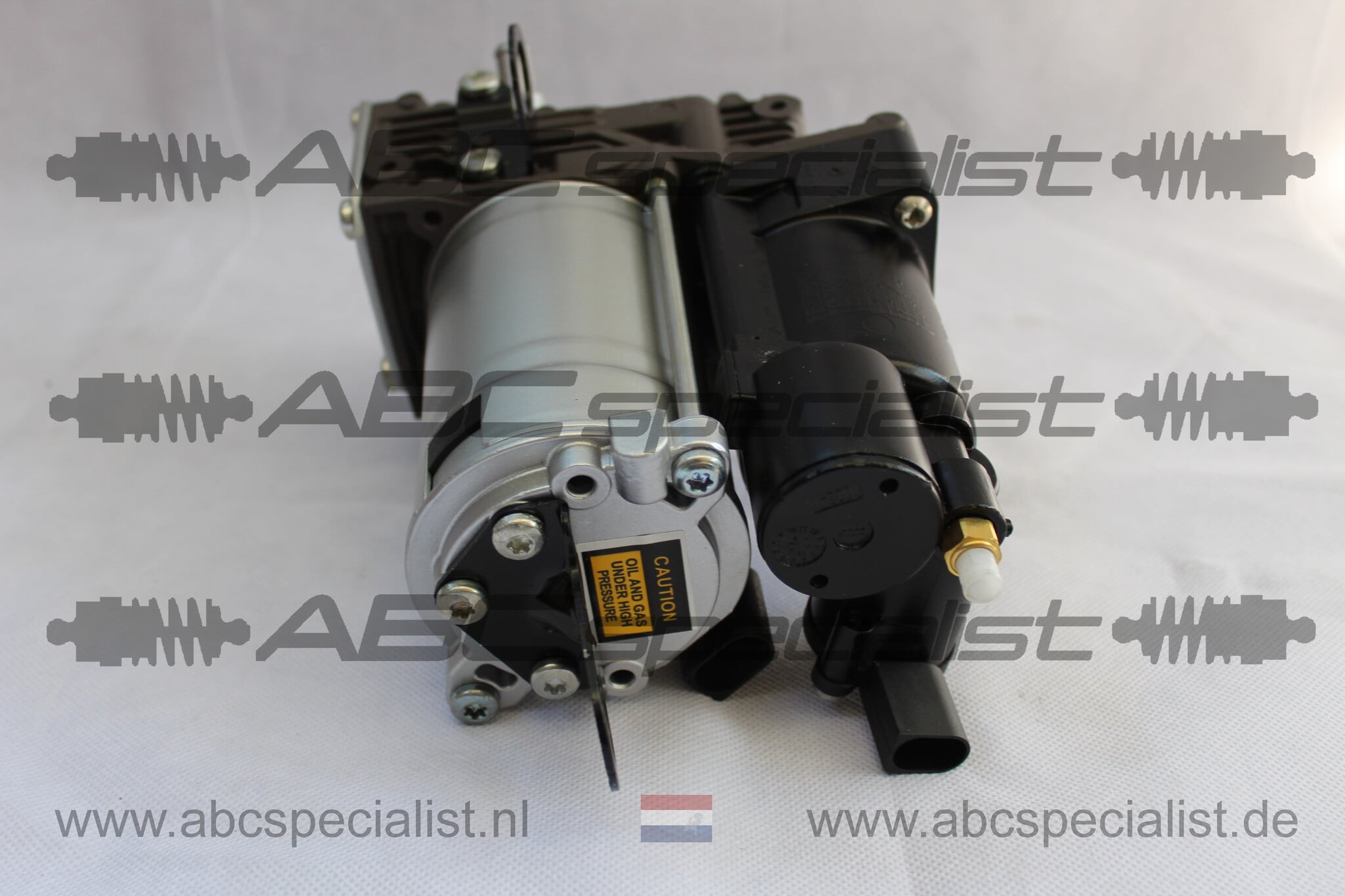MERCEDES-BENZ Mercedes S-Class W221 Airmatic Compressor A2213200304 A221320030480