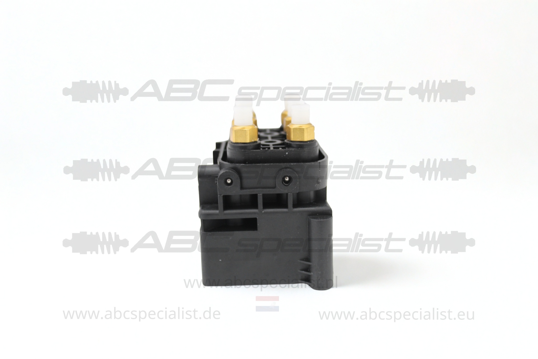 AUDI Audi A8 D3 4E Airmatic sospensione Q7 4L 7L Airmatic sospensione pneumatica ValvolaValvola 7L0698014 7L0698014C