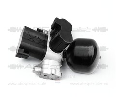 MERCEDES-BENZ Mercedes SL-Class R230 ABC Valve block unit Front complete assembly A2213200258 A2213200958