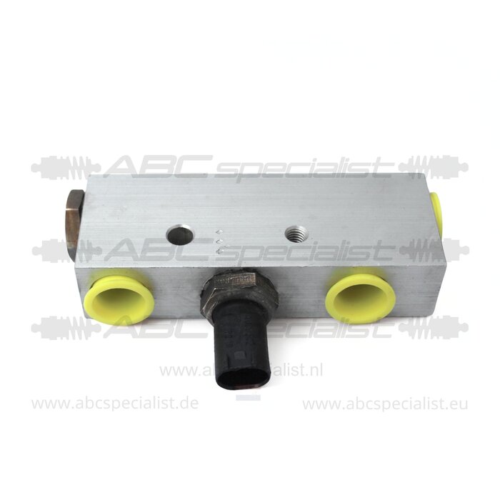 MERCEDES-BENZ Mercedes ABC ventiel distribution block C215 W220 R230 temperature sensor A2203200051 A2203200251