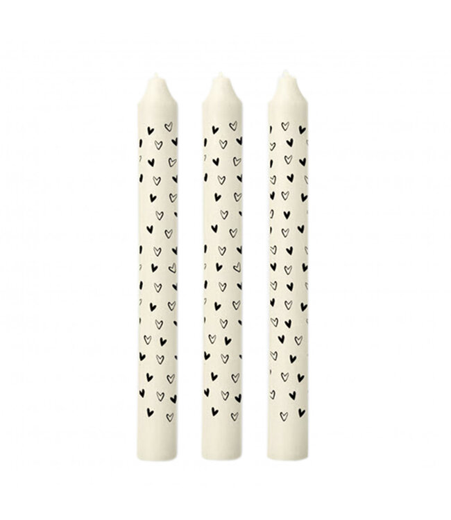 White wedding candle with hearts | Diameter 2.2 centimetres | Height 20 centimetres | 3 candles per set | Can be ordered per piece