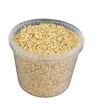 QC Mat White Woodchips | 5 - 8 millimetre woodchips | 10 litres per bucket | Per bucket