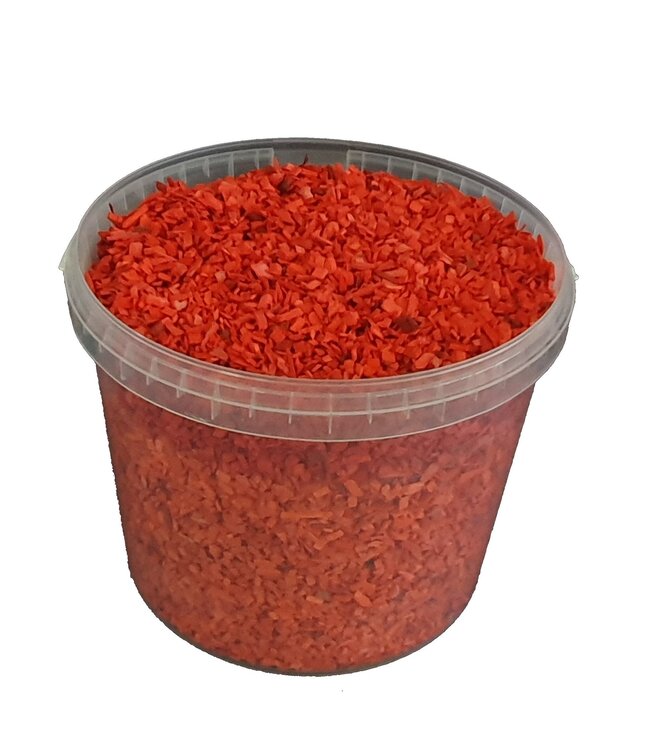 Rote Holzschnitzel | 5 - 8 Millimeter Holzschnitzel | 10 Liter pro Eimer | Pro Eimer zu bestellen