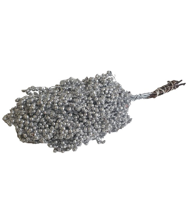 Silver coloured dried pepper berries | Packed in plastic bag | Ordered per 5 pieces