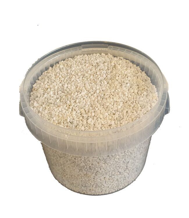White granulate | 9 - 13 millimetre fine stones | 3 litres per bucket | Available to order per bucket