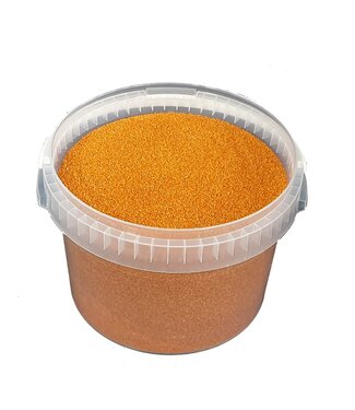 QC Terracotta-coloured quartz sand | bucket capacity 3 litres | each