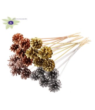 QC Pine cones mixed metal colours chic side plugs on stick | Diameter 5 - 7 centimetres | Per 50 pieces