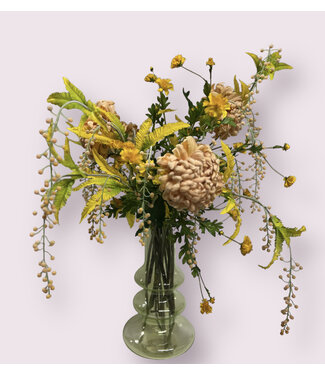 Silk Flowers by JJ boeket funky florals | geel