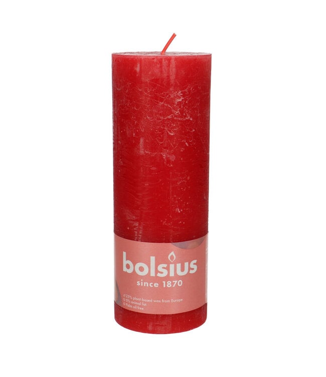 Red rustic pillar candle | Diameter 7 centimetres | Height 19 centimetres | Available to order in sets of 4