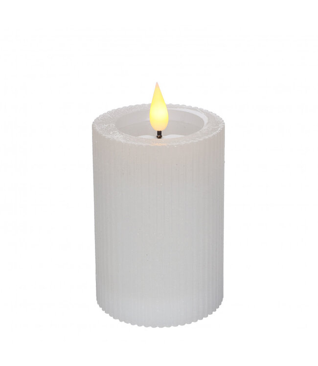 Bougie LED blanche naturelle à rainures | Diamètre 7 centimètres | Hauteur 10 centimètres | Piles AAA non incluses | Commande par lot de 6 pièces