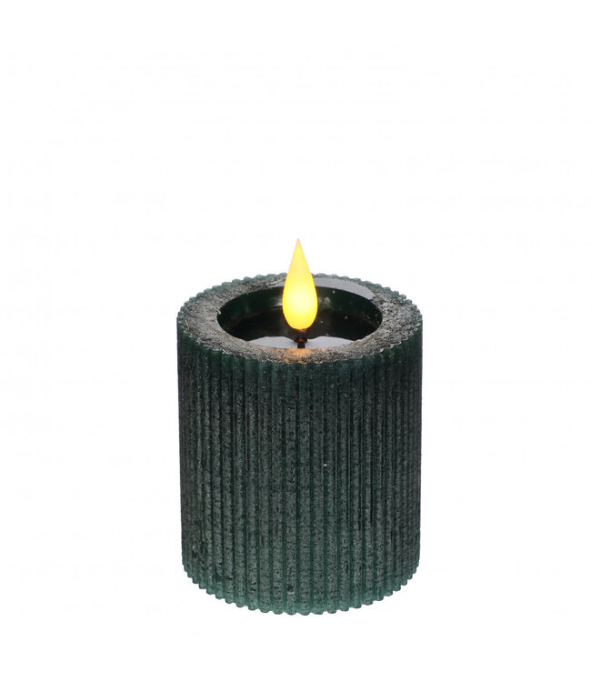 Bougie LED cannelée vert foncé | Diamètre 7 centimètres | Hauteur 7,5 centimètres | Piles AAA non incluses | Commande par 6 pièces