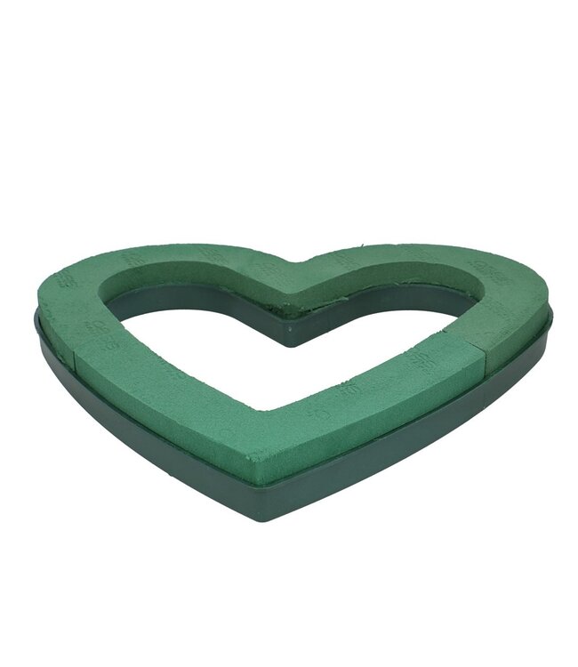 Green Oasis open heart | Dimensions 43 x 43 x 5 centimetres | Available to order in sets of 2