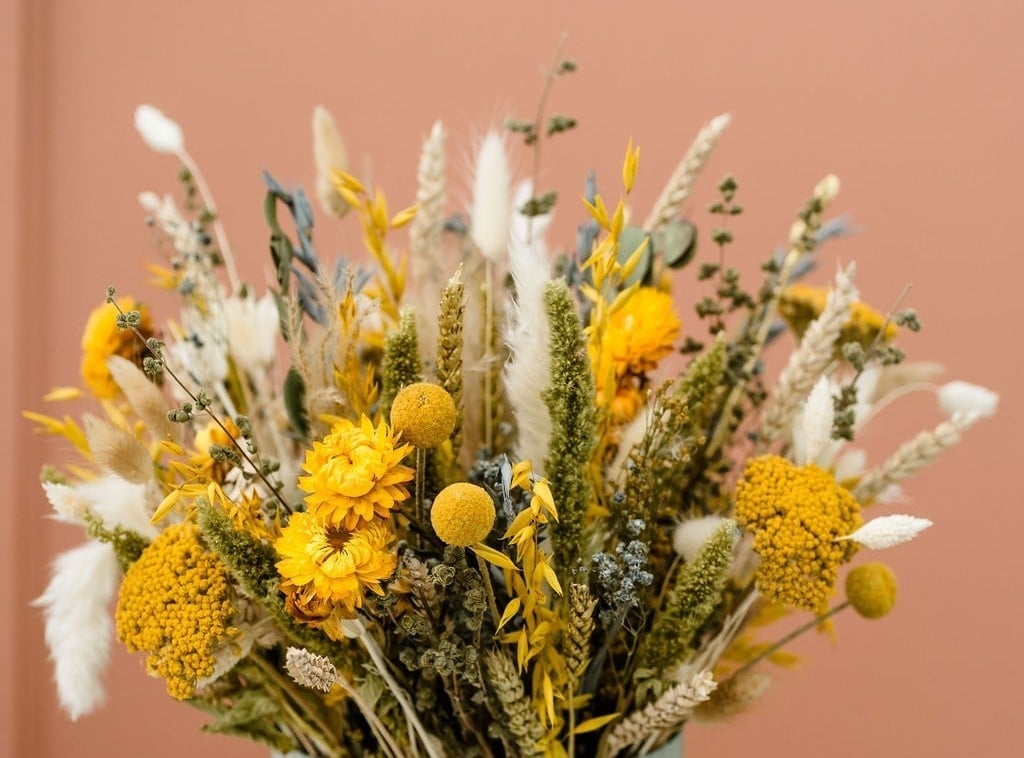 Boeketten Droogbloemen: Handgebonden & Duurzaam voor B2B | B2B Flowers