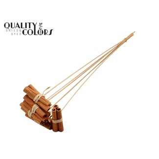 QC Dried fruit Cinnamon stick Bouquet on stem | Colour: Natural Brown | 3 cinnamon sticks per bundle | Cinnamon stick length 8 centimeter | Stem pick length ± 50 centimeter | 5 stem picks per bunch