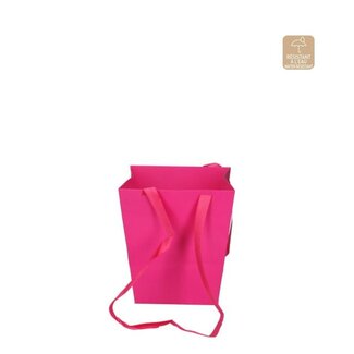 4A Cadeautasjes "Elegant” | Kleur: Fuchsia | Breedte 12.5 - 16.5 centimeter | Hoogte 18 centimeter | Per 10 tassen