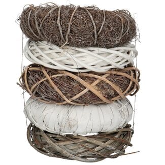 4A Stack Wreaths Assortment | Colour: Natural Mixed Colours | Diameter 30 centimeter | Per 5 wreaths