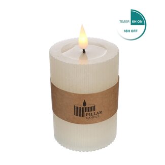 4A Stompkaars Geribbeld LED | Kleur: Crèmekleurig | Diameter 7 centimeter | Hoogte 10 centimeter | Exclusief AAA batterijen | Per 6 kaarsen