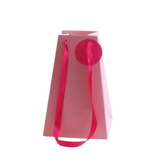 4A Cadeautasjes "Bano” | Kleur: Roze | Lengte 10 - 17 centimeter | Breedte 10 - 17 centimeter | Hoogte 27 centimeter | Per 10 tassen