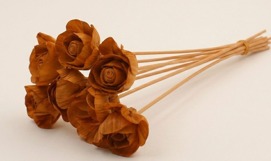 Dear Holly (Shola): Exquisite Dekorationsblume für Ihr Unternehmen | B2B Flowers