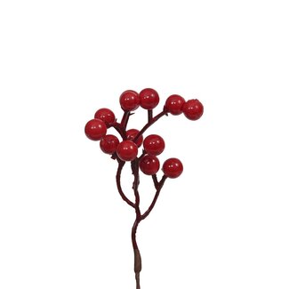 4A Branch with Berries | Colour: Red | Christmas Decoration | Length 17 centimeter | Per 12 branches