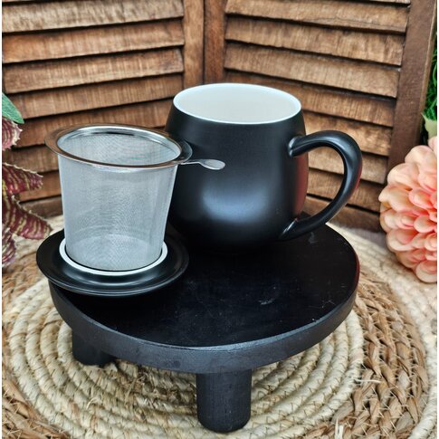 Saara Theemok luxe met filter -Black and White