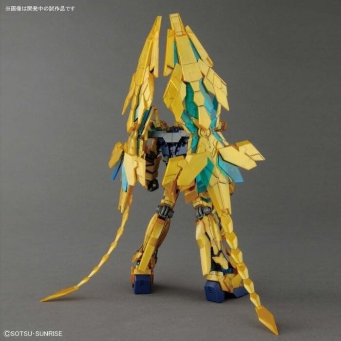Bandai Gundam HG Unicorn Gundam 03 Phenex Destroy Mode Model Kit