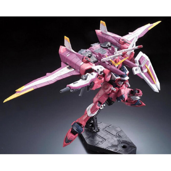 Bandai Gundam Justice Gundam RG 1/144 Model Kit 09