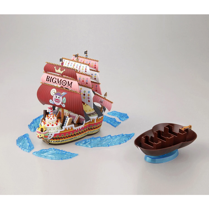 Bandai One Piece Ship Queen Mama Canter Model Kit 15cm