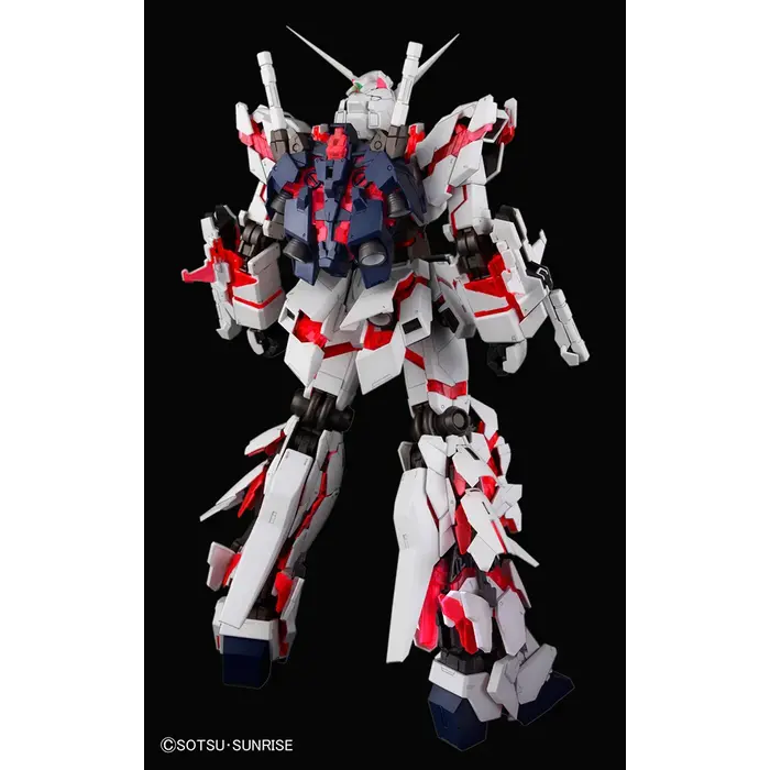 Bandai Gundam PG Full Psycho-Frame Prototype Unicorn Gundam 1/60 Model Kit