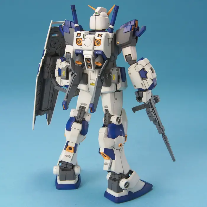 Bandai Gundam MG 1/100 Gundam RX-78-4 Model Kit