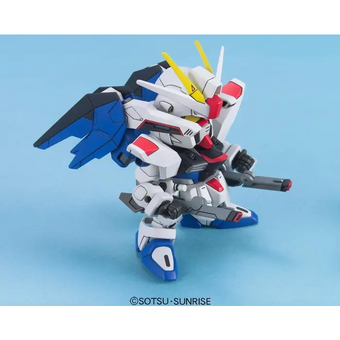 Bandai Gundam SD BB257 Freedom Gundam