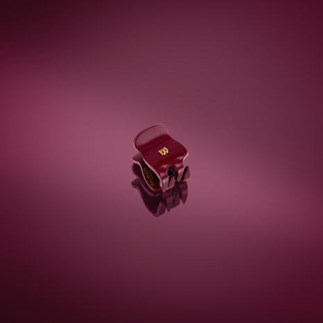 Balmain Balmain Limited Edition Haarclip Extra Small - Velvet Burgundy Balmain Balmain Limited Edition Haarclip Extra Small - Velvet Burgundy