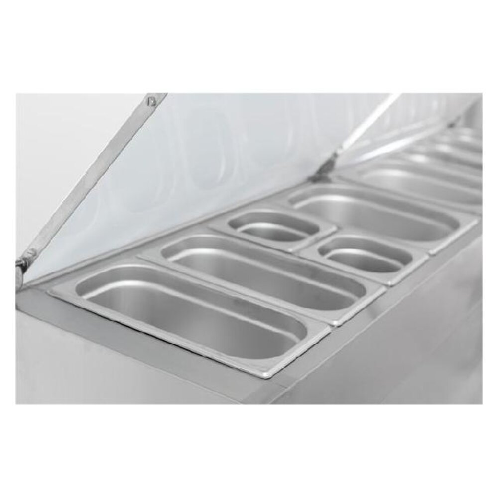 Combisteel Saladette 3 deuren 8x1 3gn pan | 7450.0104 Combisteel Saladette 3 deuren 8x1 3gn pan | 7450.0104