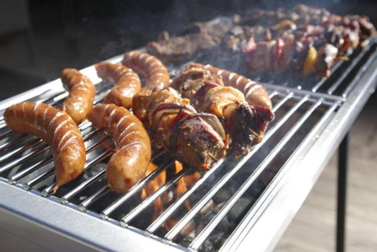 Hendi Houtskoolbarbecue patio, , 770x380x(h)760mm | 150603 Hendi Houtskoolbarbecue patio, , 770x380x(h)760mm | 150603